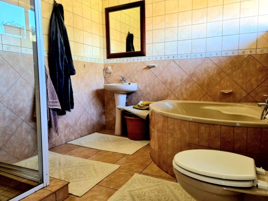 4 Bedroom Property for Sale in El Toro Park Northern Cape